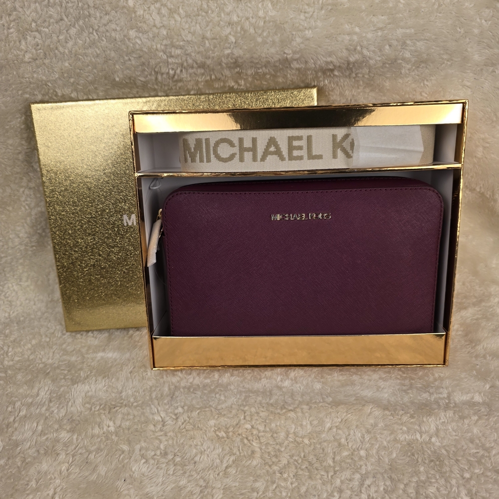 Michael Kors Bloodstone Plum Leather Wallet, Christmas Promotion